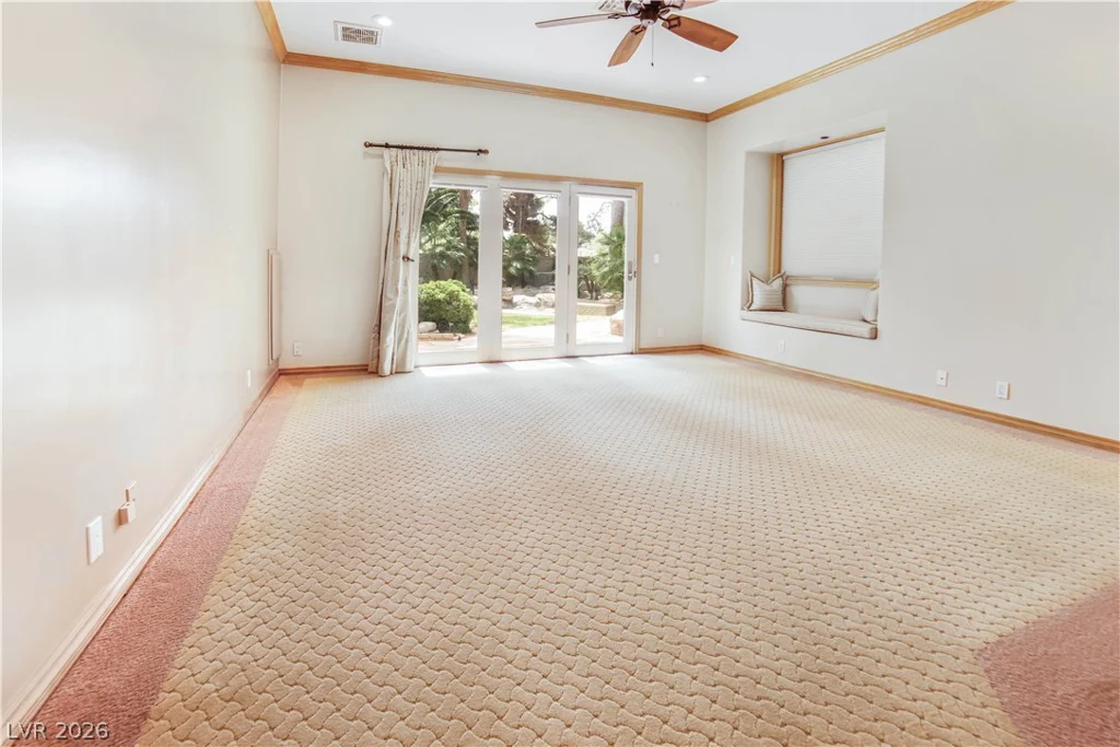 3687 Happy, Las Vegas, NV 89120