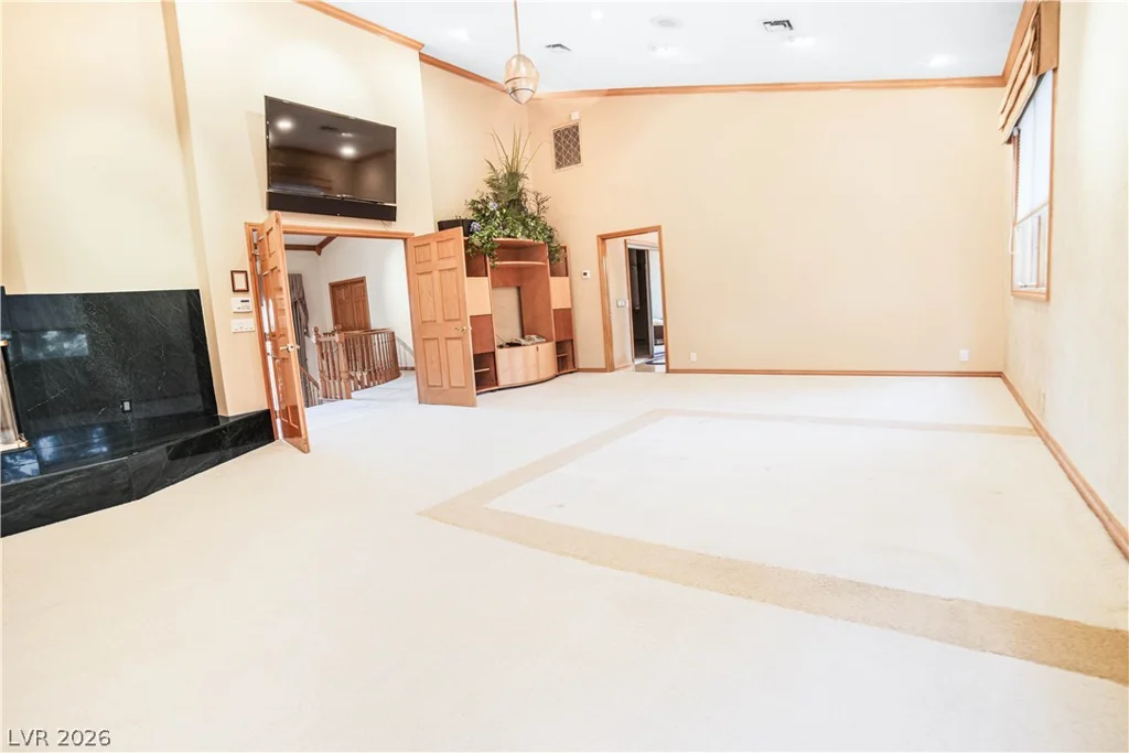 3687 Happy, Las Vegas, NV 89120