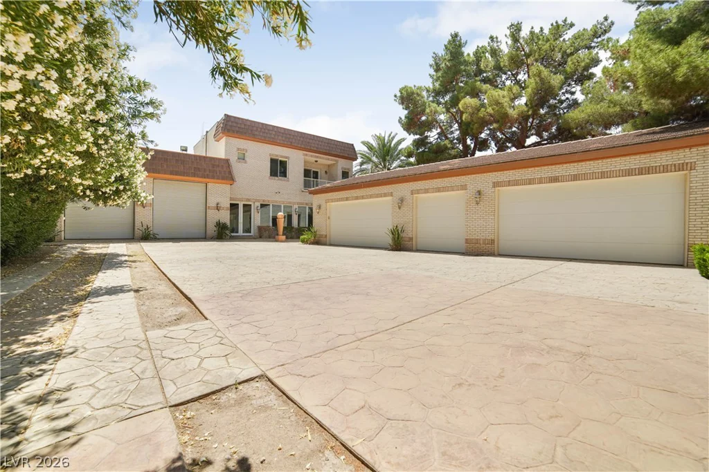 3687 Happy, Las Vegas, NV 89120