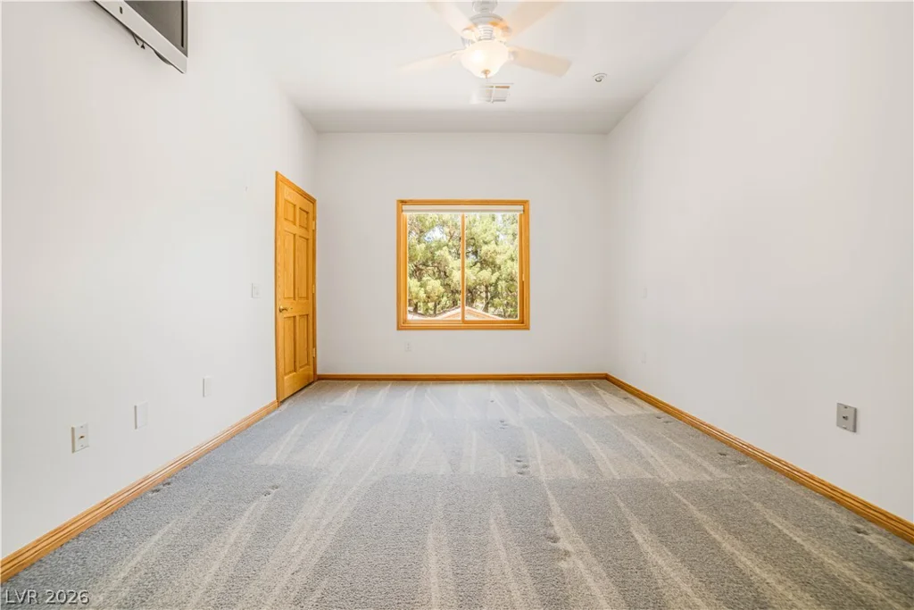 3687 Happy, Las Vegas, NV 89120
