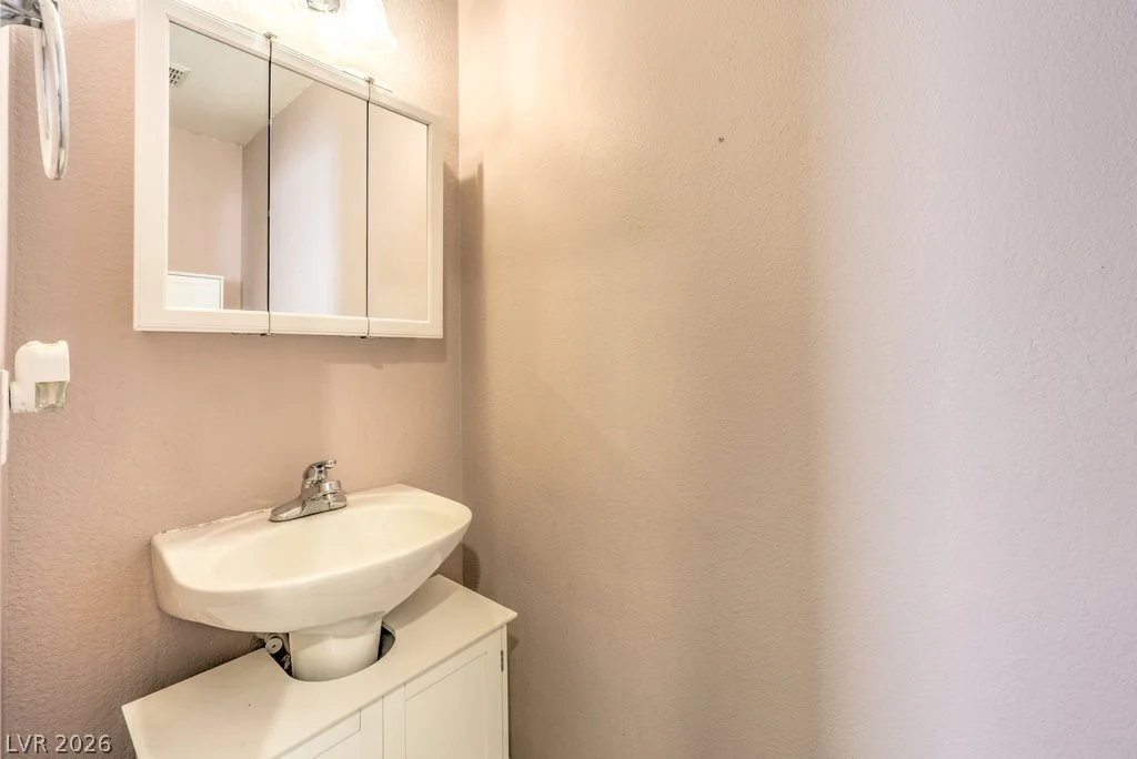 4544 Winter Place, Las Vegas, NV 89122