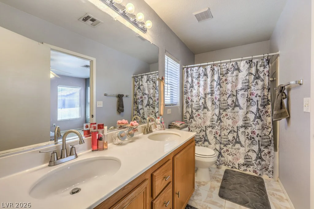 4544 Winter Place, Las Vegas, NV 89122
