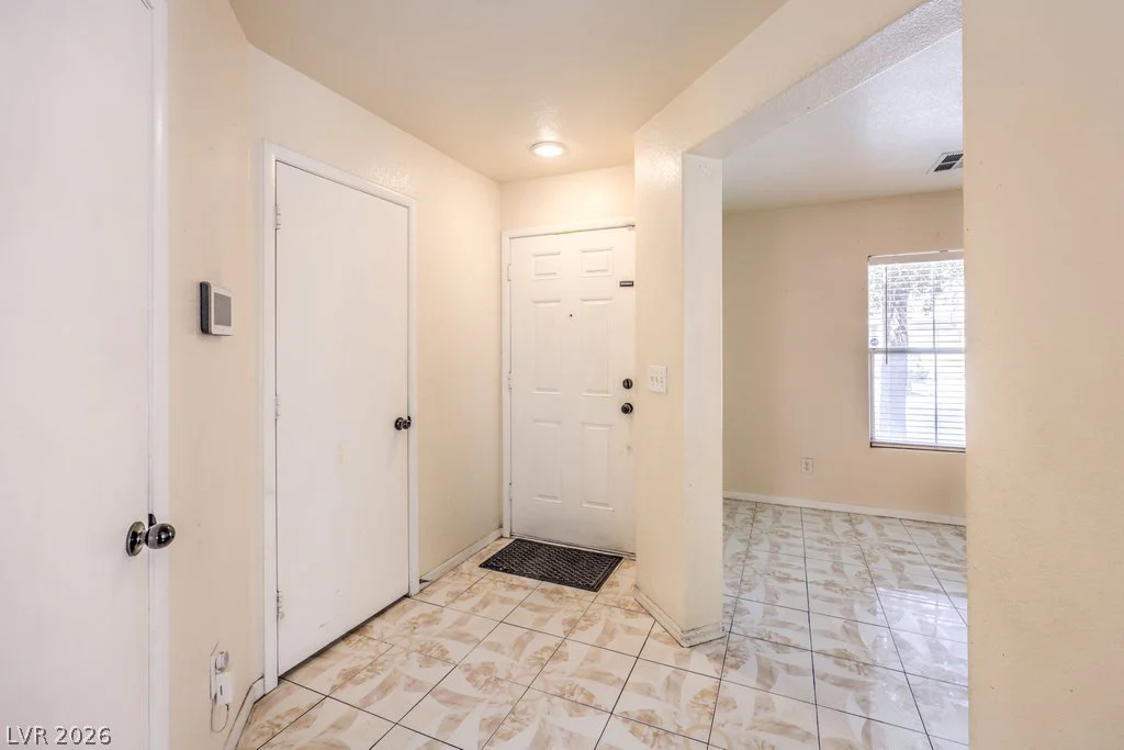 4544 Winter Place, Las Vegas, NV 89122