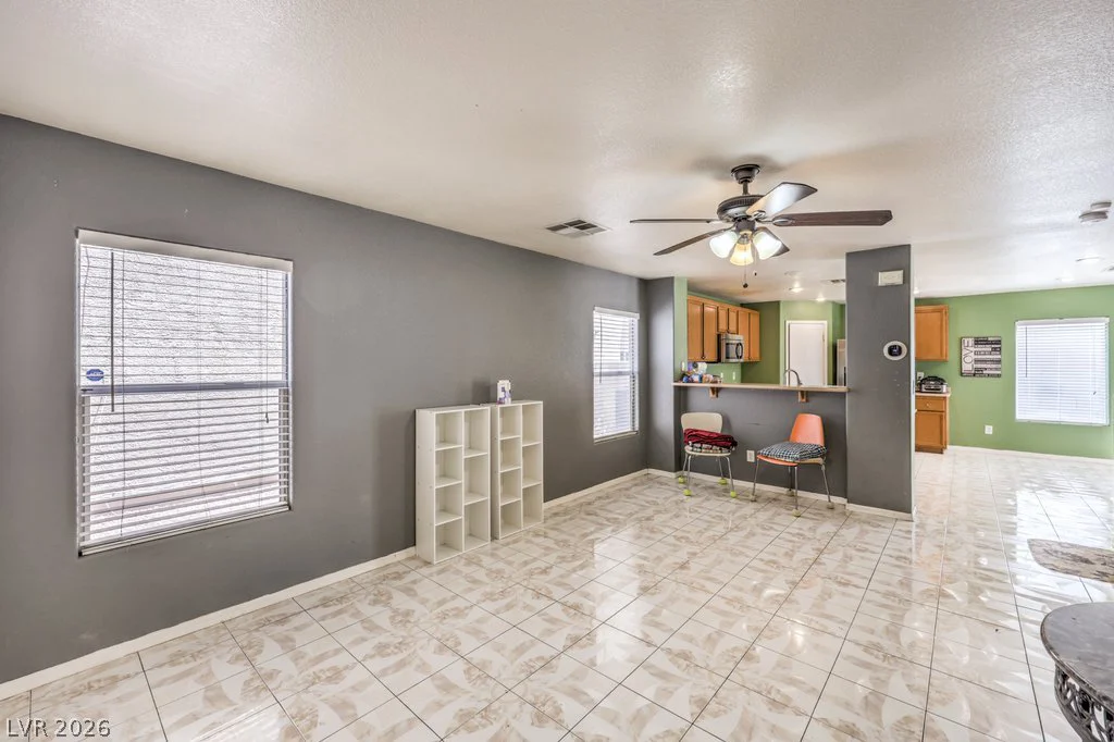4544 Winter Place, Las Vegas, NV 89122
