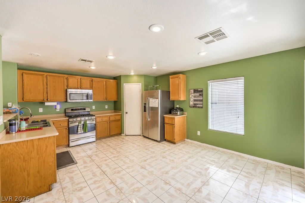 4544 Winter Place, Las Vegas, NV 89122