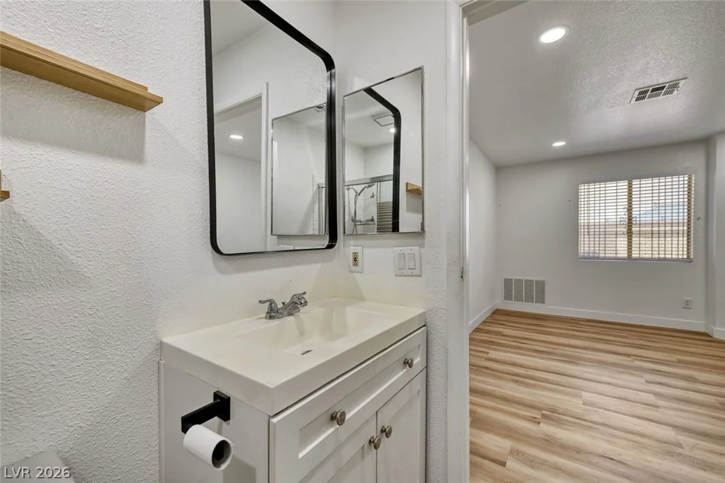 3923 Gogo, Las Vegas, NV 89103