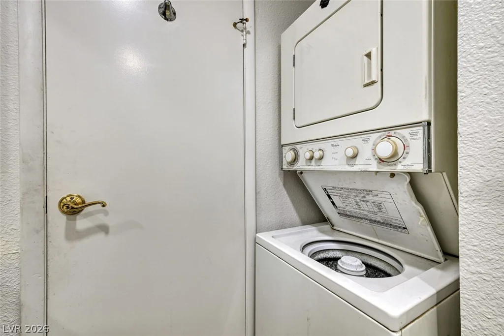 3923 Gogo, Las Vegas, NV 89103