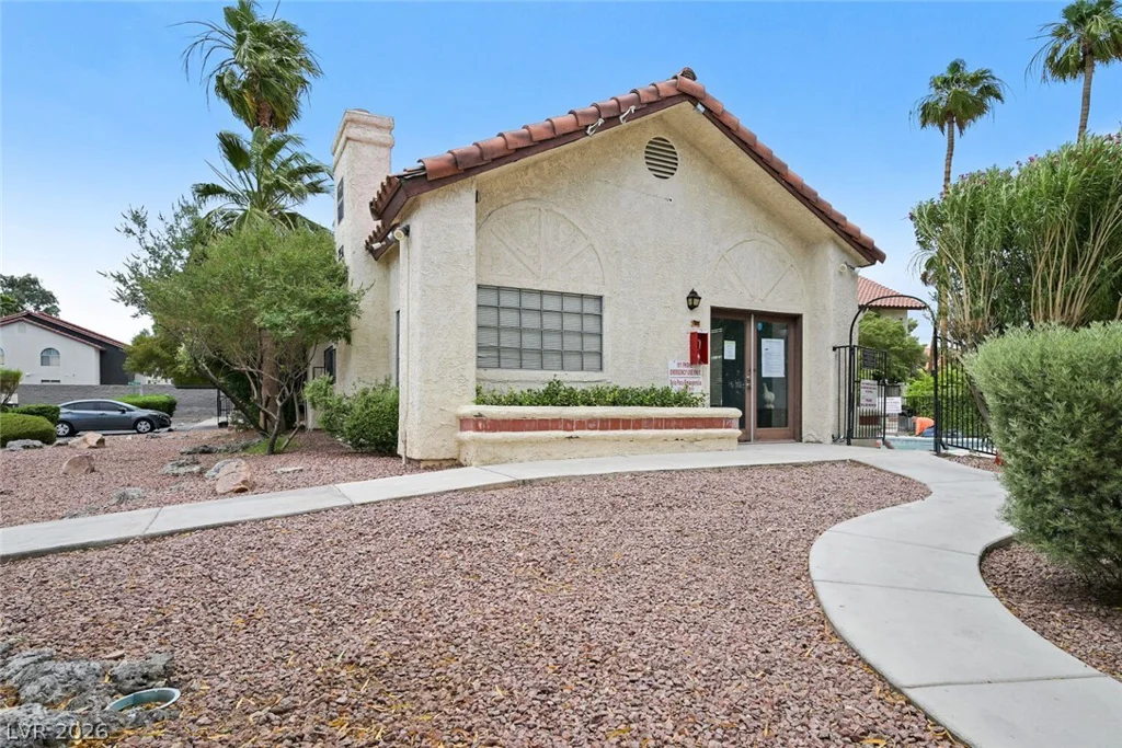3923 Gogo, Las Vegas, NV 89103