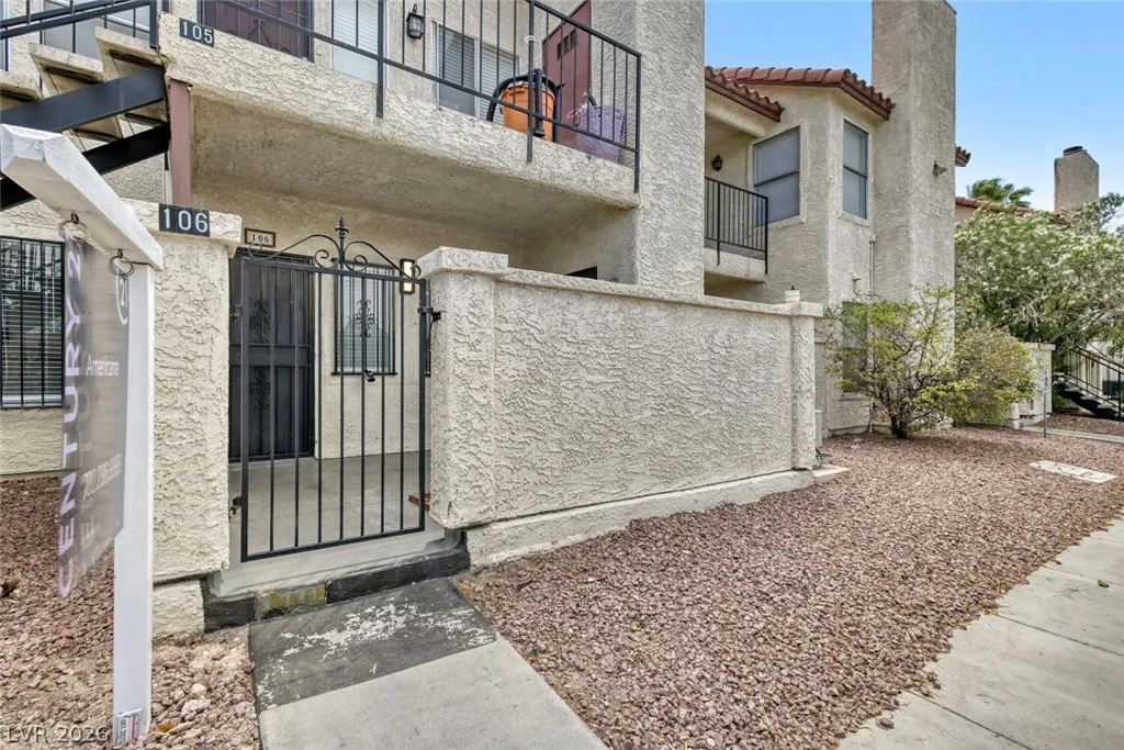 3923 Gogo, Las Vegas, NV 89103