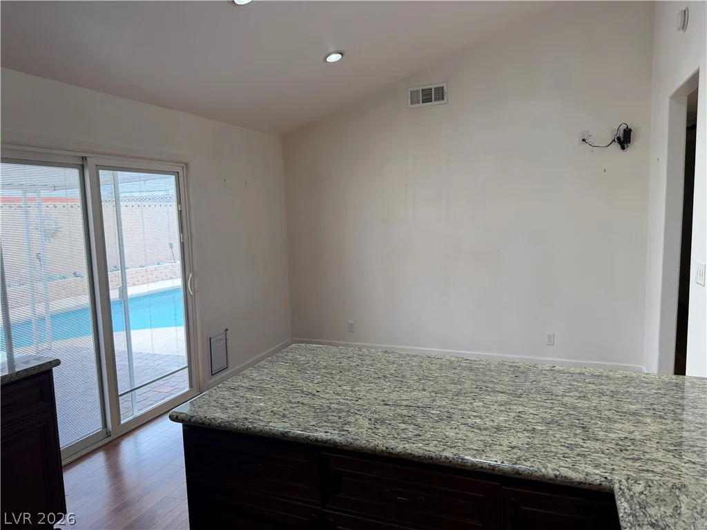 6225 Cedarwood, Las Vegas, NV 89103