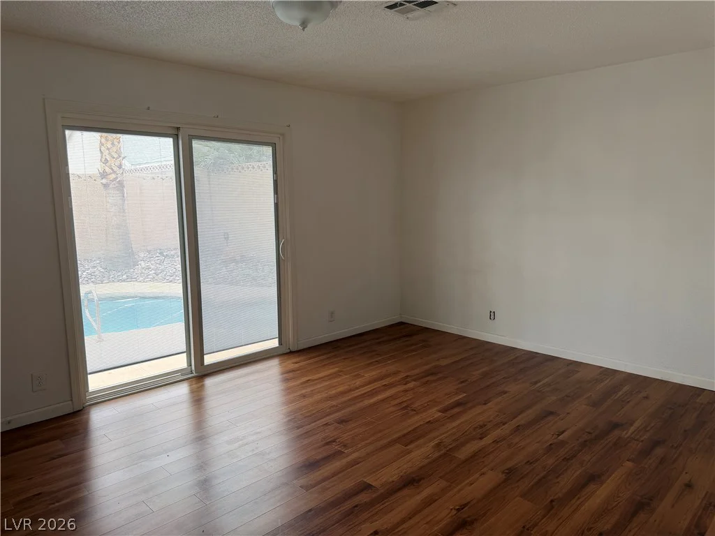 6225 Cedarwood, Las Vegas, NV 89103