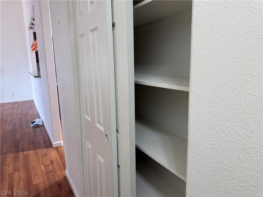 6225 Cedarwood, Las Vegas, NV 89103