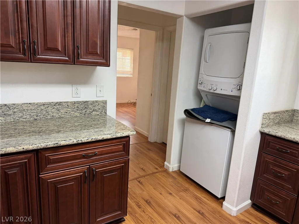 6225 Cedarwood, Las Vegas, NV 89103