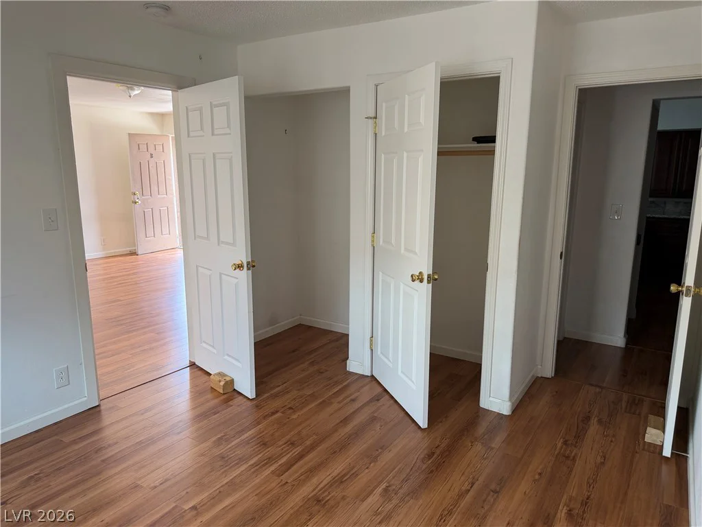 6225 Cedarwood, Las Vegas, NV 89103