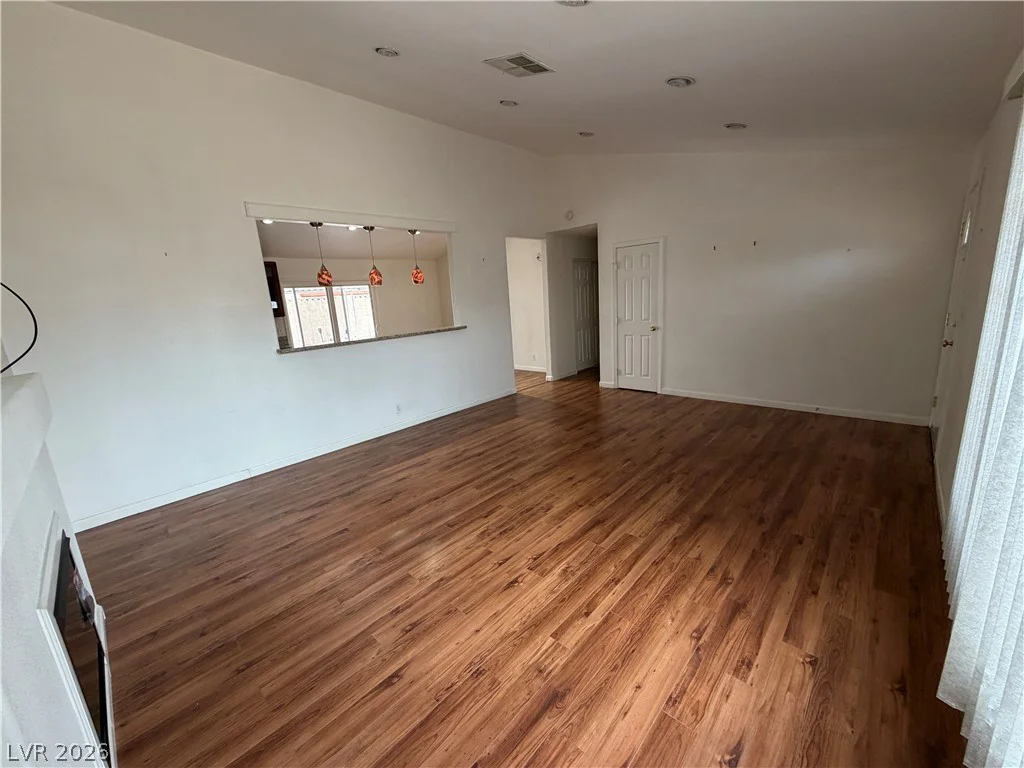 6225 Cedarwood, Las Vegas, NV 89103