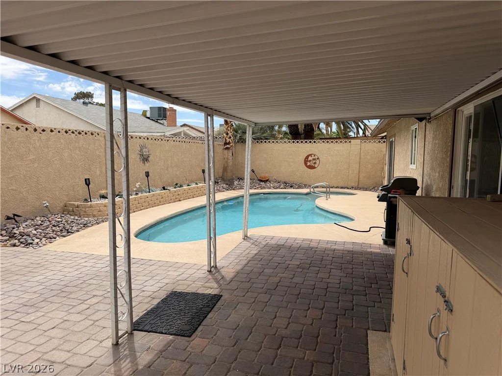 6225 Cedarwood, Las Vegas, NV 89103