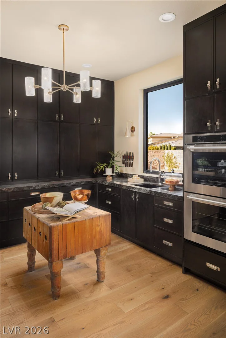 8565 Stange, Las Vegas, NV 89129