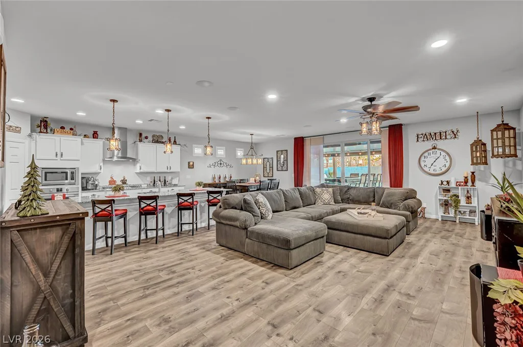 10430 Amulet Ridge, Las Vegas, NV 89149
