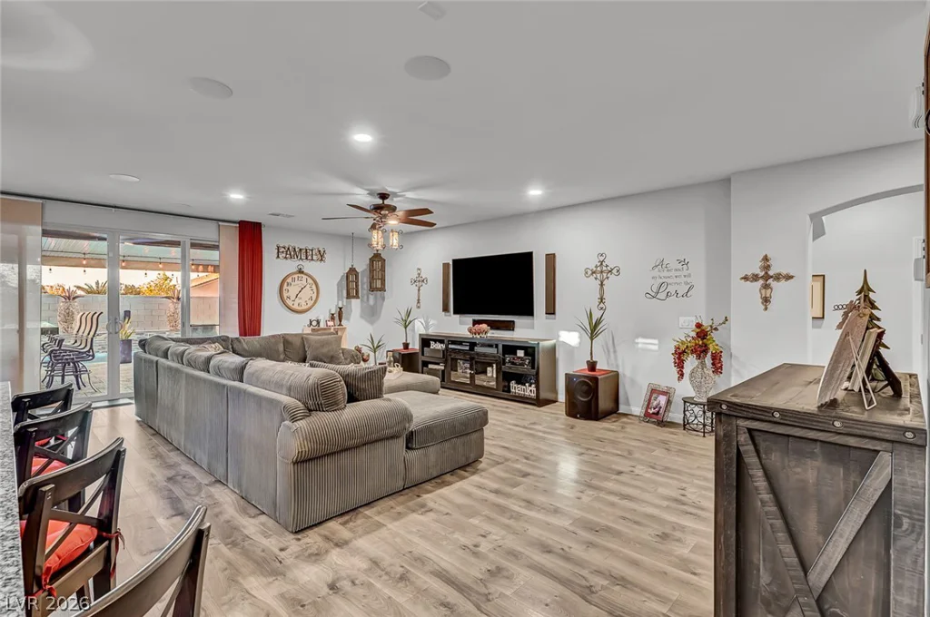 10430 Amulet Ridge, Las Vegas, NV 89149