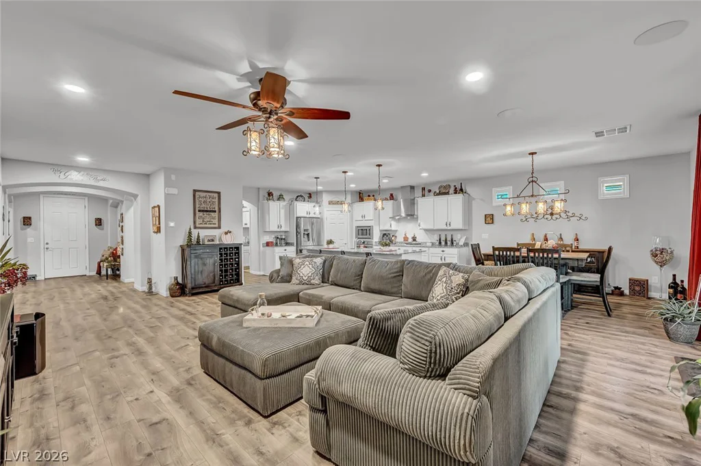 10430 Amulet Ridge, Las Vegas, NV 89149