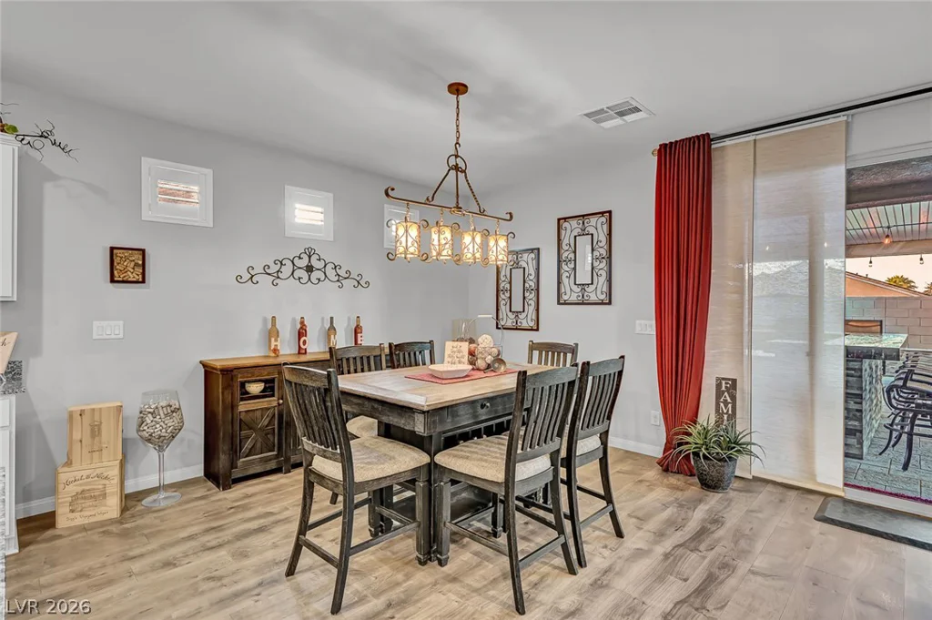 10430 Amulet Ridge, Las Vegas, NV 89149