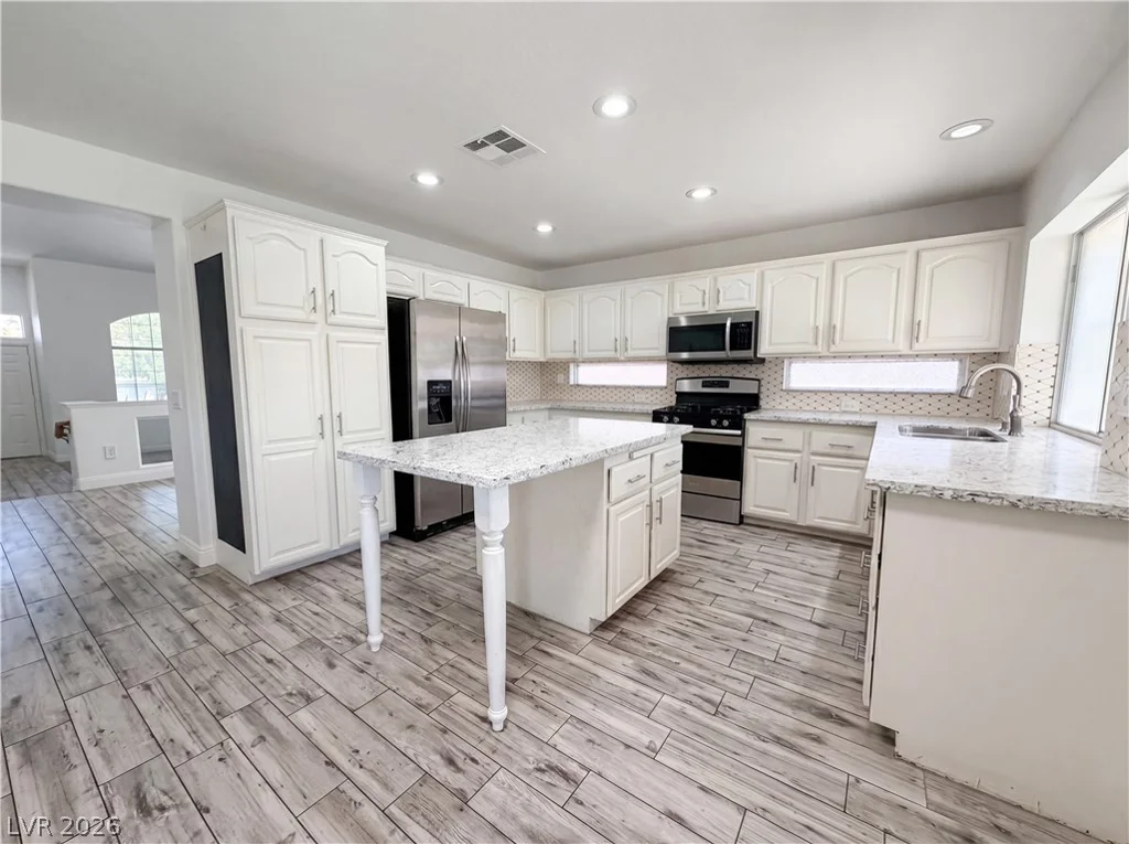 6335 Pavestone, Las Vegas, NV 89142