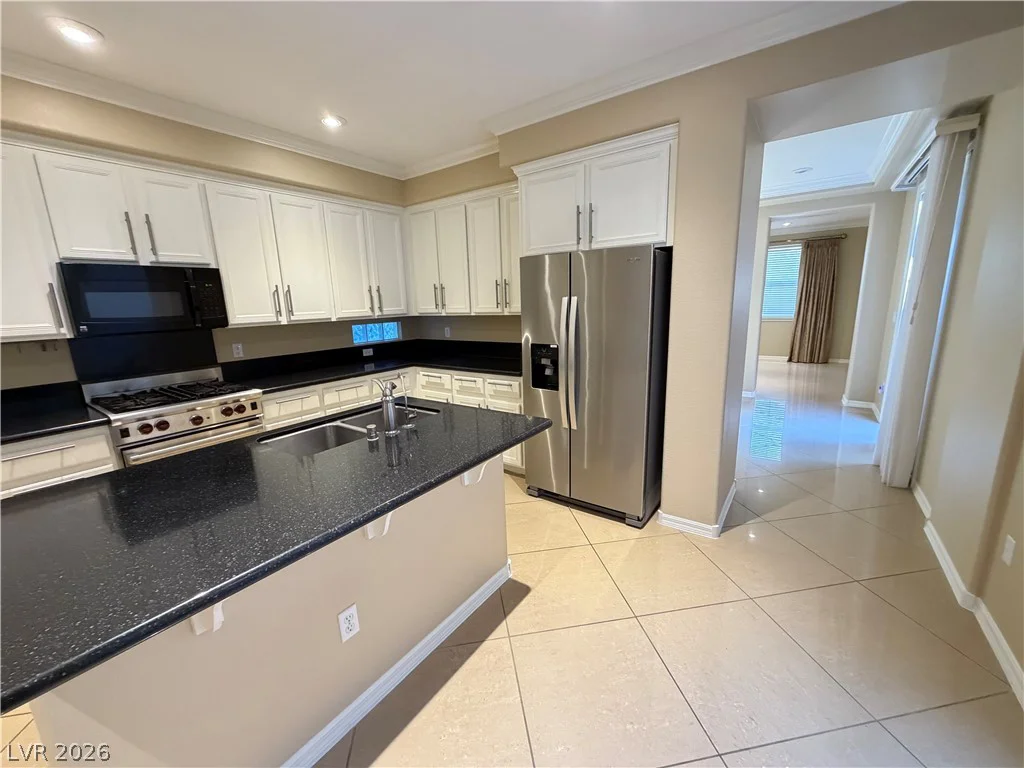 11398 Belmont Lake, Las Vegas, NV 89135
