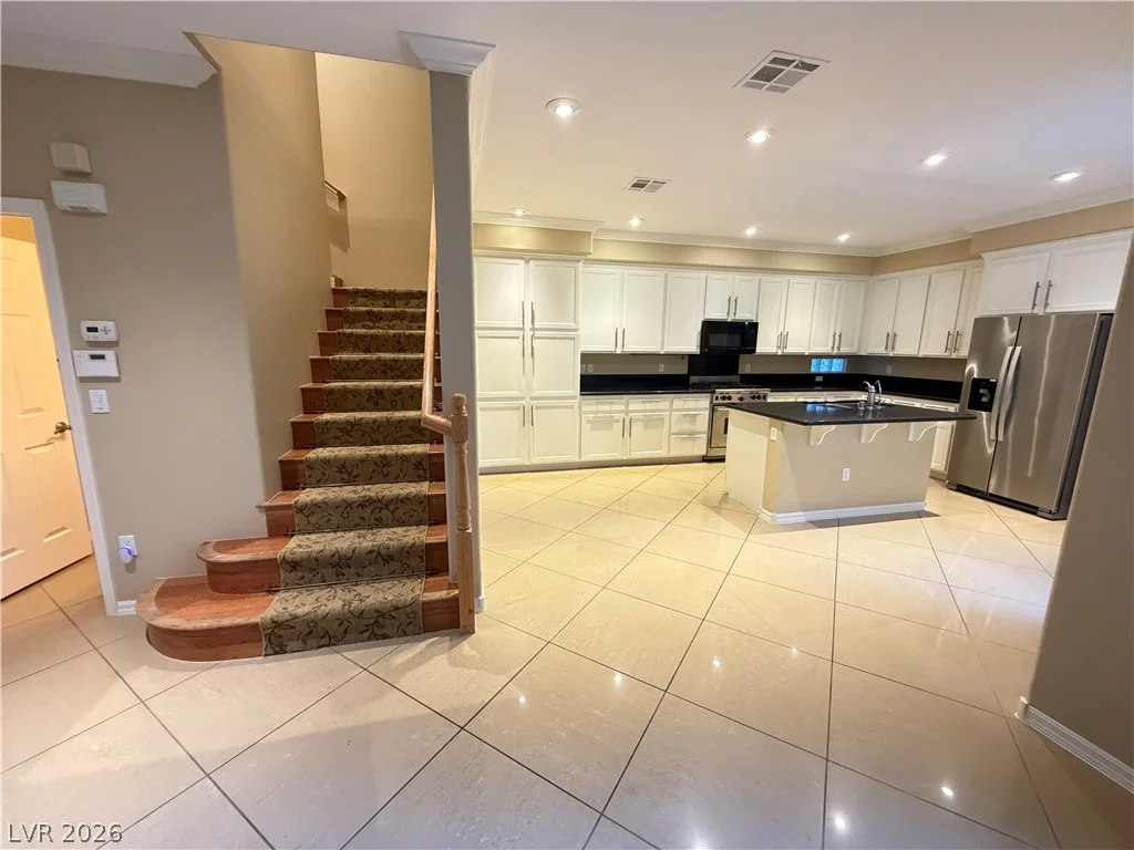 11398 Belmont Lake, Las Vegas, NV 89135