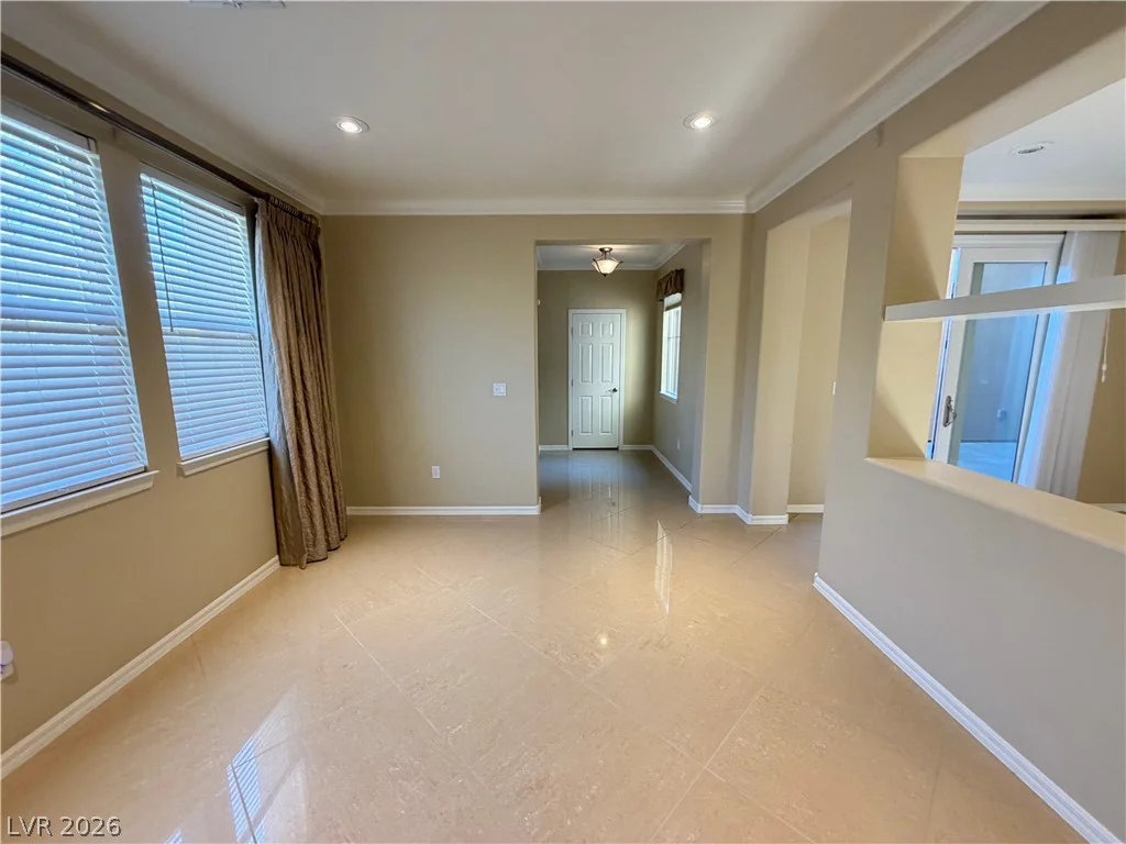 11398 Belmont Lake, Las Vegas, NV 89135