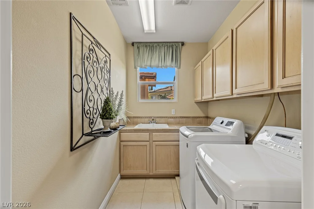 173 Brushton, Las Vegas, NV 89138