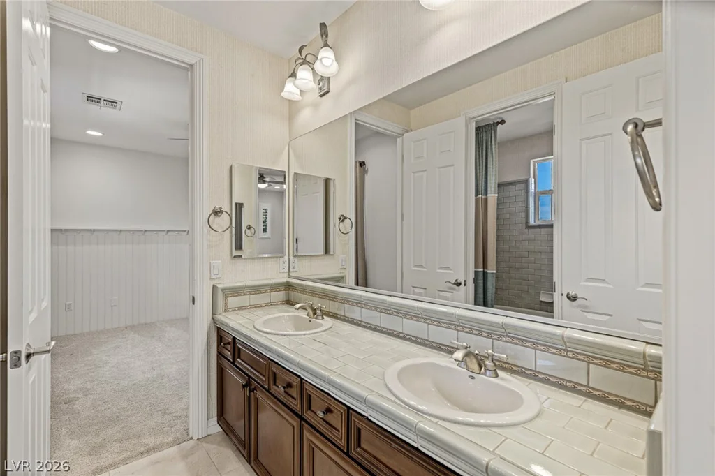 173 Brushton, Las Vegas, NV 89138