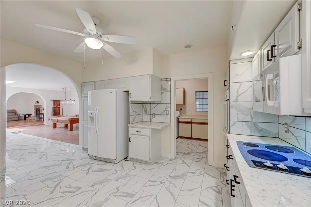 3240 Arby, Las Vegas, NV 89118
