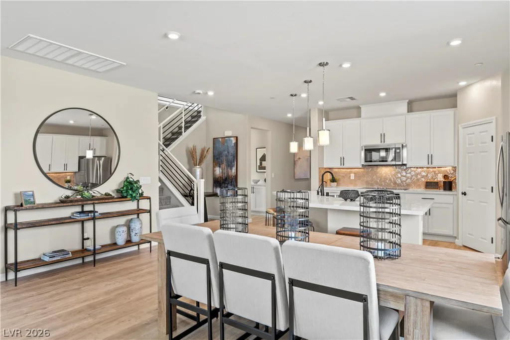 2587 Regency Cove, Las Vegas, NV 89121