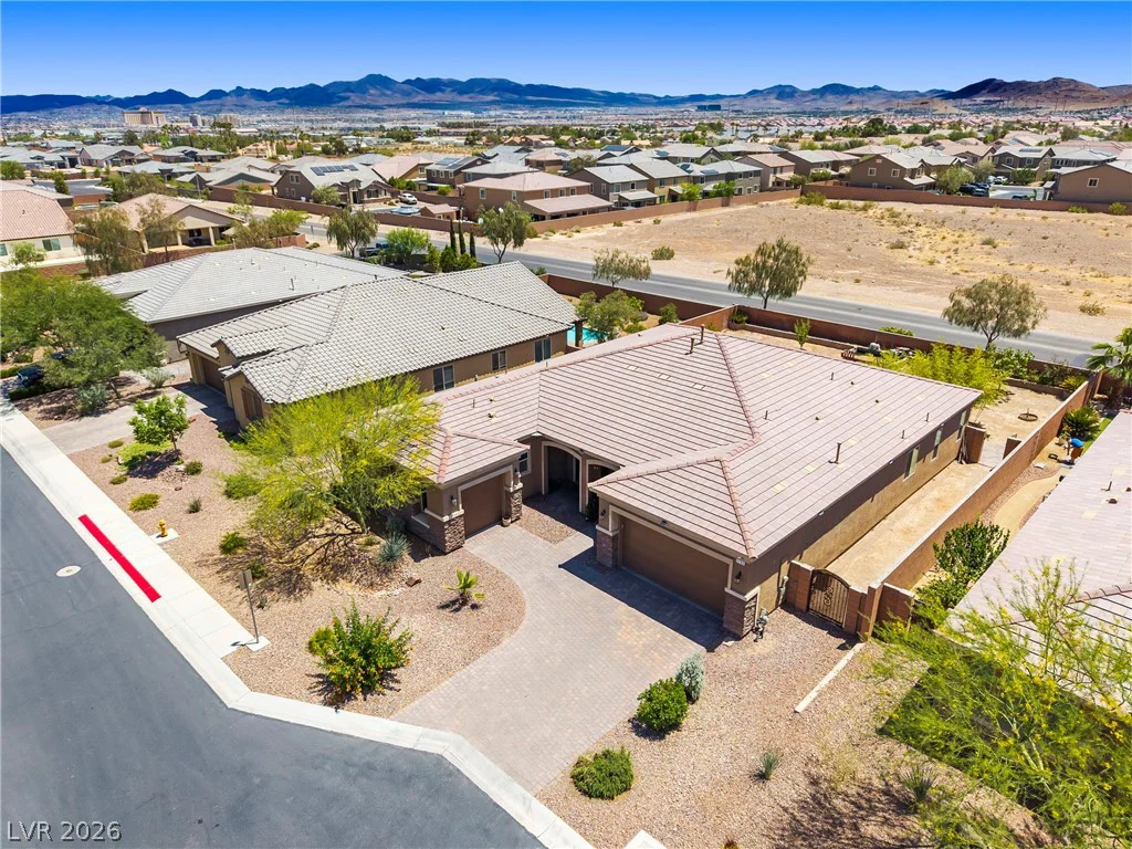 5703 Sproul Canyon, Las Vegas, NV 89139