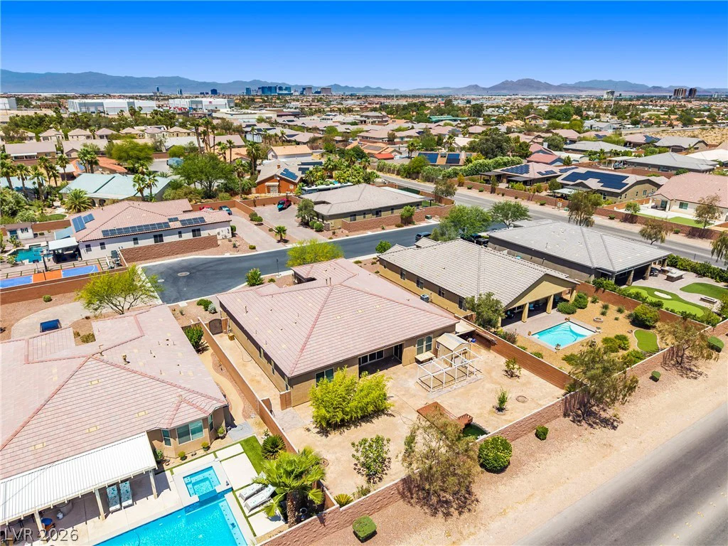 5703 Sproul Canyon, Las Vegas, NV 89139