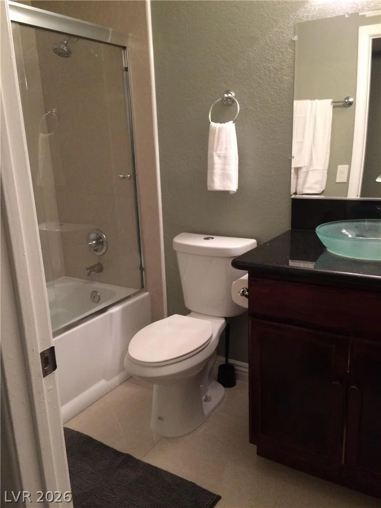 5260 Mission Monterey, Las Vegas, NV 89107