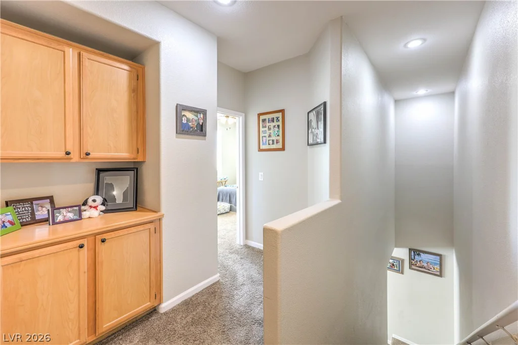 10200 Deerfield Beach, Las Vegas, NV 89129