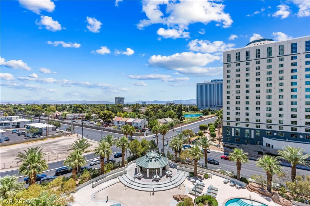322 Karen, Las Vegas, NV 89109