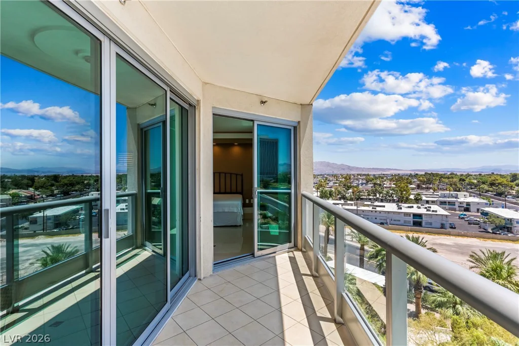 322 Karen, Las Vegas, NV 89109
