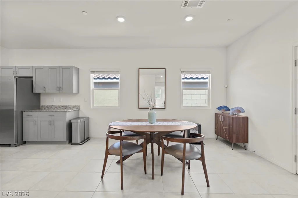 10967 Stone Crossing, Las Vegas, NV 89166