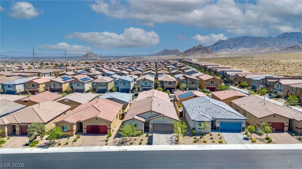 10967 Stone Crossing, Las Vegas, NV 89166