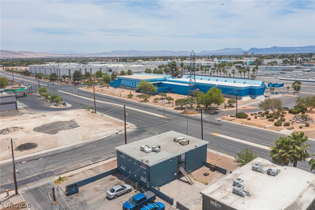 2937 Stewart, Las Vegas, NV 89101