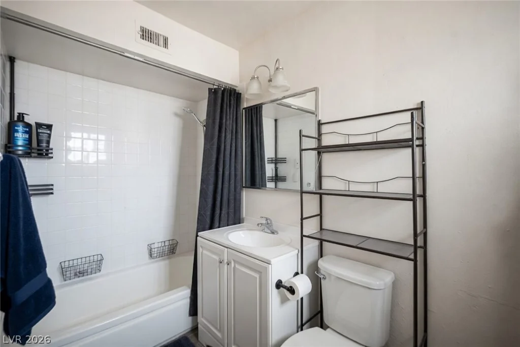 2937 Stewart, Las Vegas, NV 89101