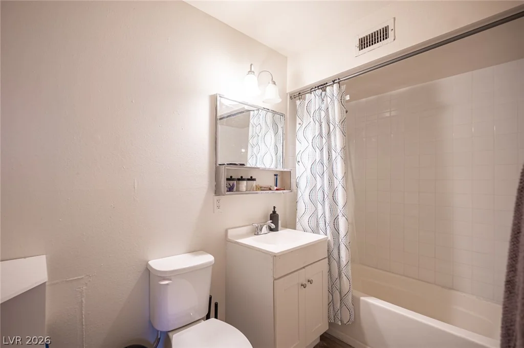 2937 Stewart, Las Vegas, NV 89101