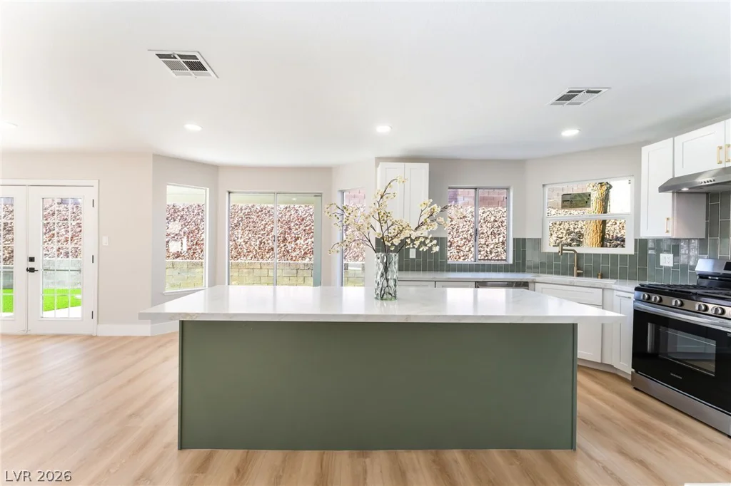 1517 Kirby, Las Vegas, NV 89117