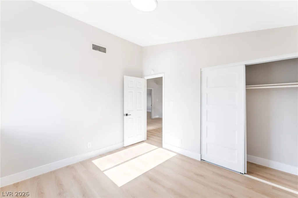 1517 Kirby, Las Vegas, NV 89117