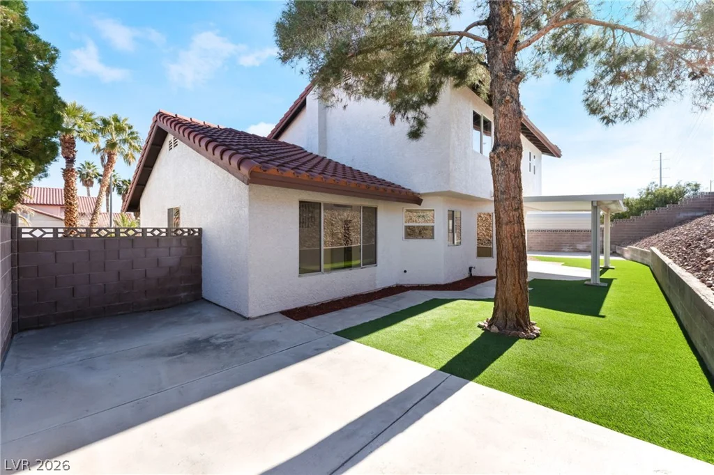 1517 Kirby, Las Vegas, NV 89117