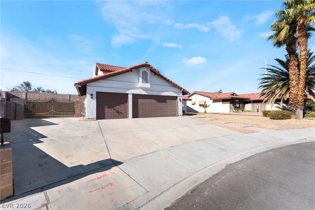 1517 Kirby, Las Vegas, NV 89117