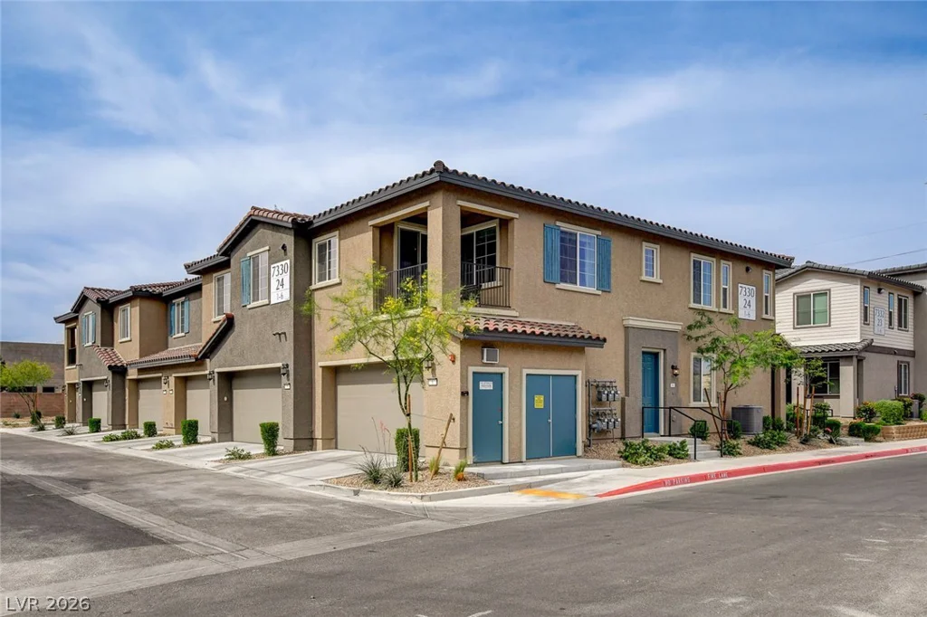 7330 Decatur, Las Vegas, NV 89131