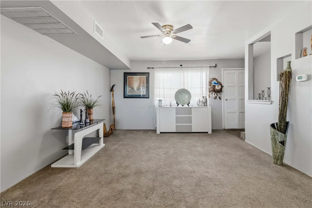 6024 Pebble Beach, Las Vegas, NV 89108
